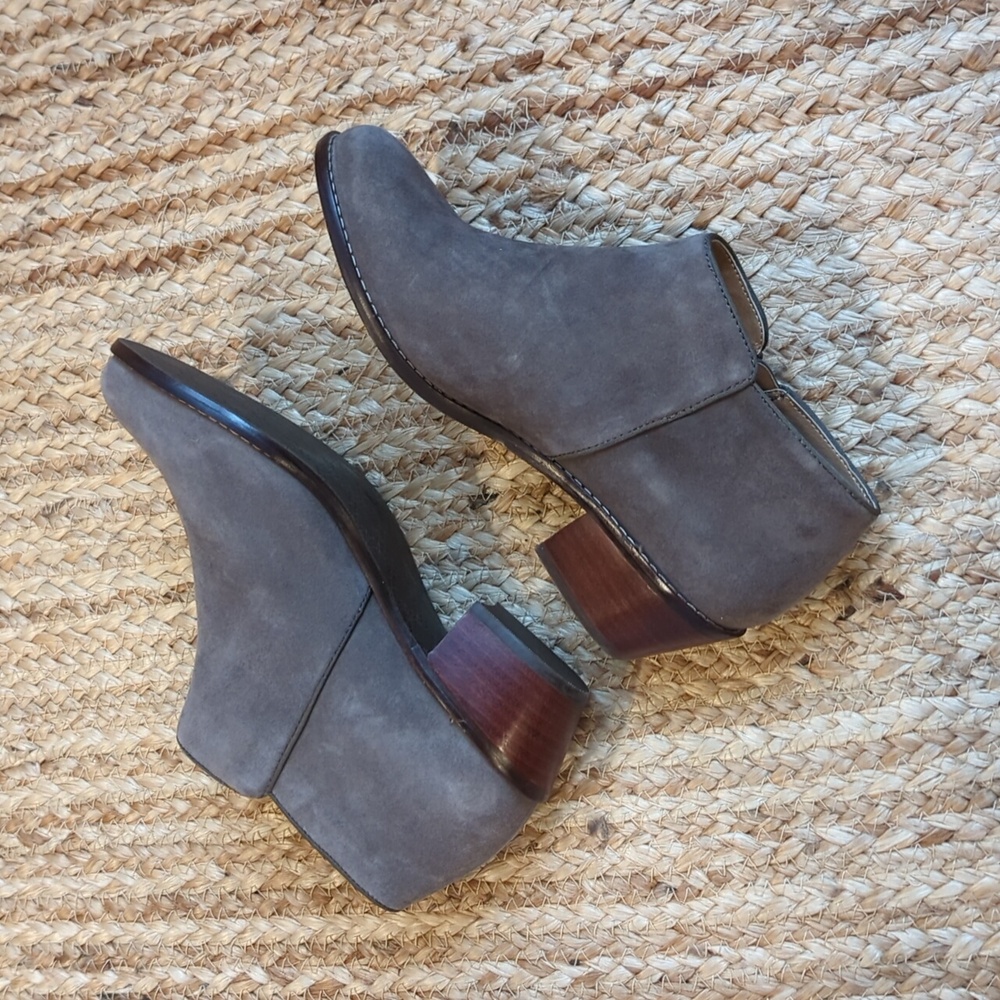 Vionic Charcoal Suede Ankle Boots - Picture 4 of 6